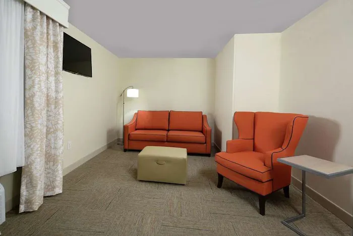 Hampton Inn High Point 4