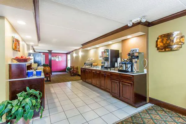 Days Inn by Wyndham High Point/Archdale 4