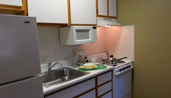 Affordable Suites Salisbury 4