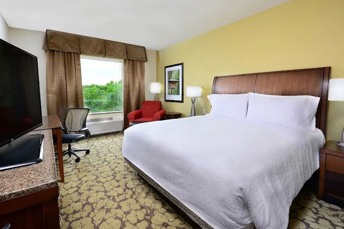Hilton Garden Inn Greensboro Airport 4
