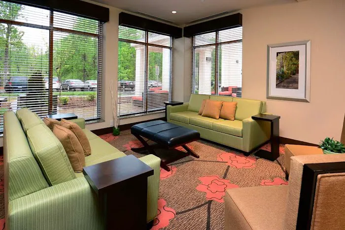 Hilton Garden Inn Greensboro Airport 4