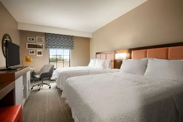 Hampton Inn Kernersville 4