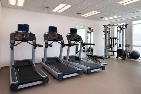 SpringHill Suites Greensboro Airport 4