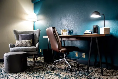 Four Points by Sheraton Greensboro Airport 4