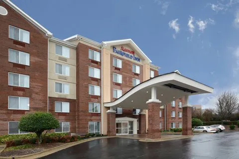 Fairfield Inn Greensboro Airport 4