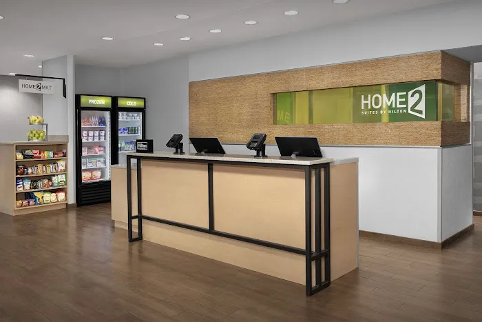Home2 Suites by Hilton Greensboro Airport, NC 4