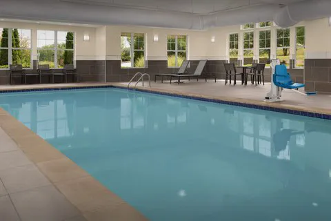Residence Inn Greensboro Airport 4