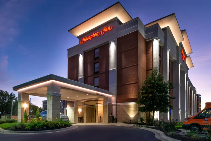Hampton Inn Greensboro-Airport 4