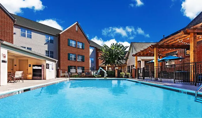 Homewood Suites by Hilton Greensboro 4