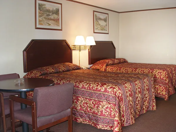 Red Carpet Inn Greensboro, NC 5