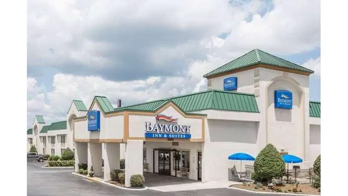 Baymont by Wyndham Greensboro/Coliseum 5