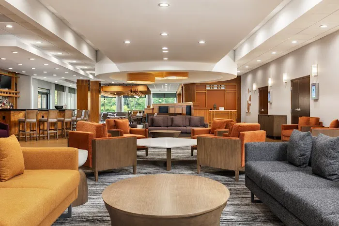 DoubleTree by Hilton Greensboro Airport 4