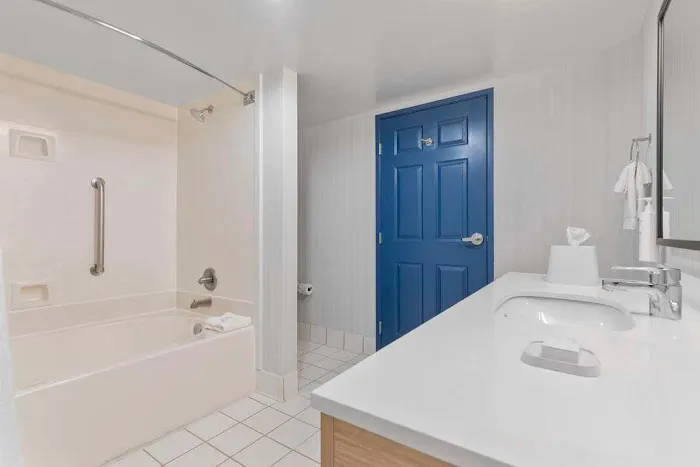 Spark by Hilton Greensboro 4