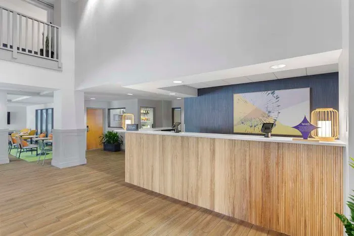 Spark by Hilton Greensboro 4