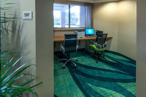 SpringHill Suites Greensboro 4