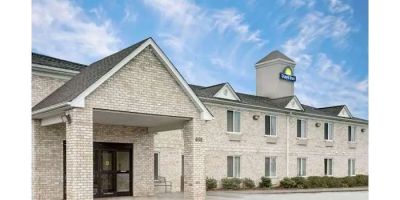 Days Inn by Wyndham Greensboro NC