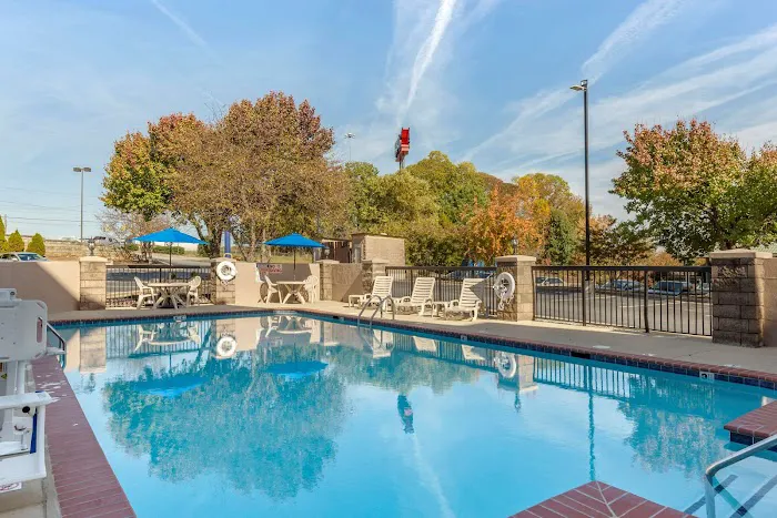 Comfort Inn Greensboro - Kernersville 4