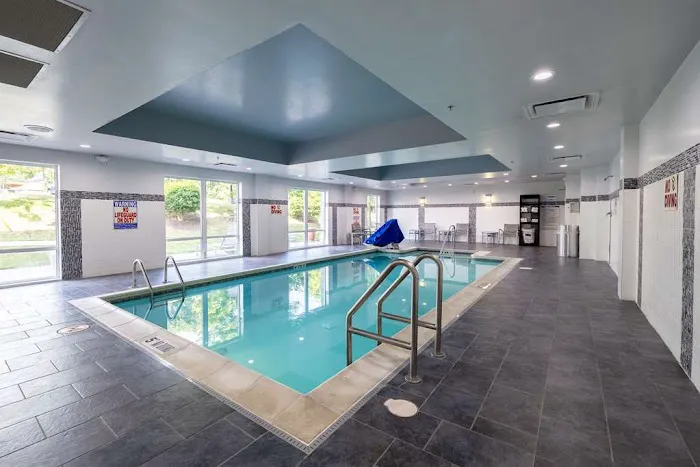 Hampton Inn & Suites Greensboro/Coliseum Area 4