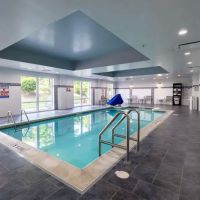 Hampton Inn & Suites Greensboro/Coliseum Area ico