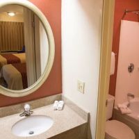 Red Roof Inn Greensboro Coliseum ico