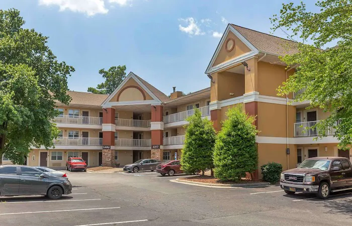 Extended Stay America Select Suites - Greensboro - Wendover Ave. - Big Tree Way 5