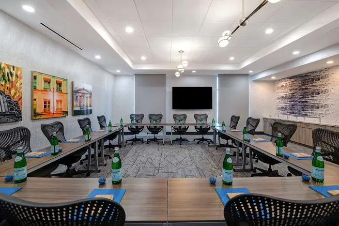 Home2 Suites by Hilton Anderson Downtown 4
