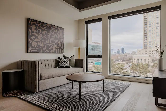 Sosuite at The Onyx - Museum District 5