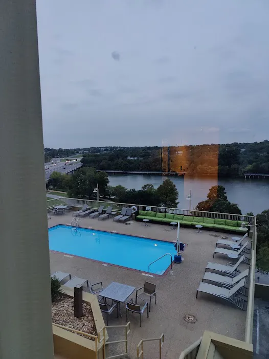 Holiday Inn San Antonio-Riverwalk, an IHG Hotel 5