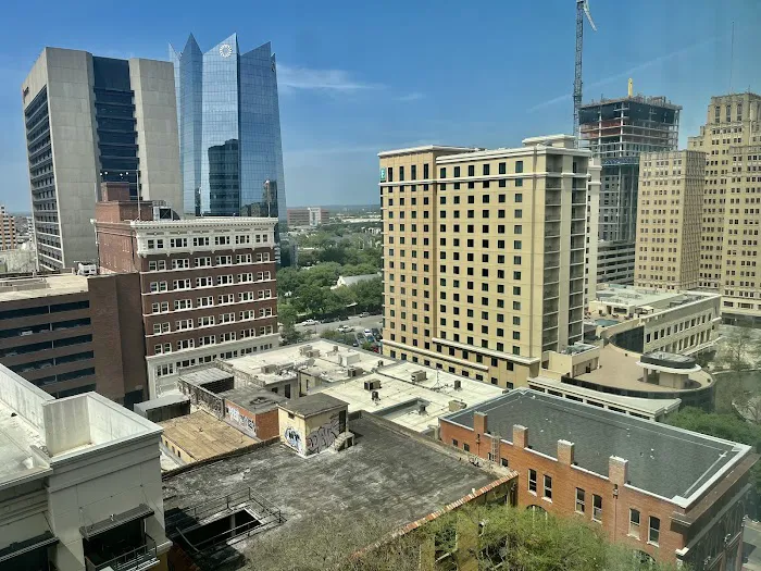 Holiday Inn San Antonio-Riverwalk, an IHG Hotel 5
