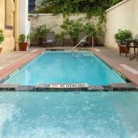 Holiday Inn Express San Antonio N-Riverwalk Area by IHG ico