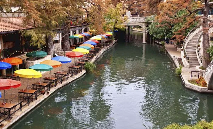 Holiday Inn Express San Antonio N-Riverwalk Area by IHG 5