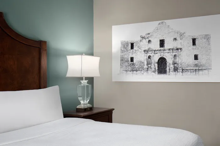 Embassy Suites by Hilton San Antonio Riverwalk Downtown 5