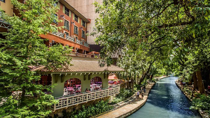 Hotel Valencia Riverwalk, Valencia Hotel Collection 5