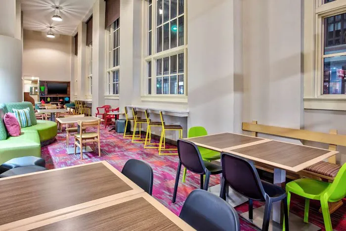 Home2 Suites by Hilton San Antonio Downtown - Riverwalk, TX 5