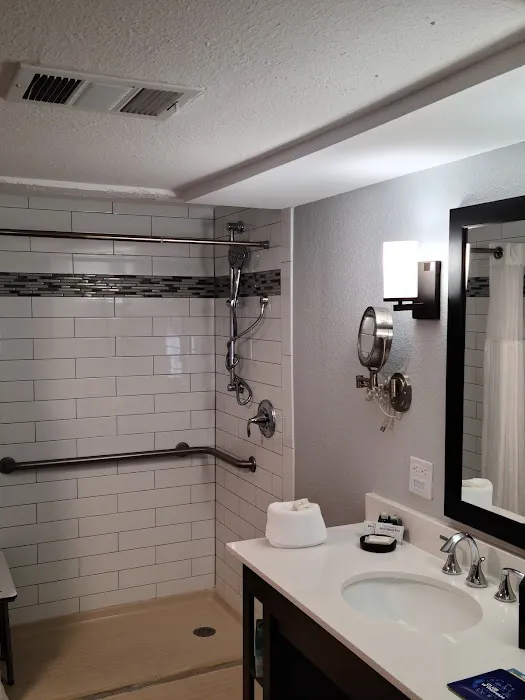 Club Wyndham Riverside Suites 5