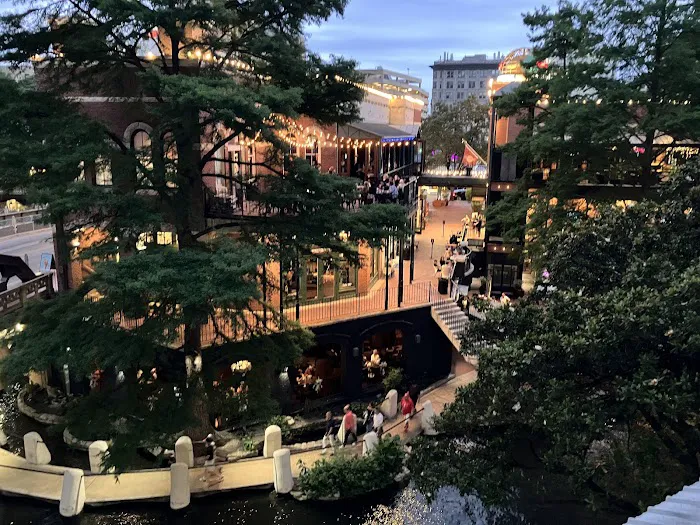 Club Wyndham Riverside Suites 5