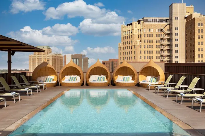 Hyatt Regency San Antonio Riverwalk 5