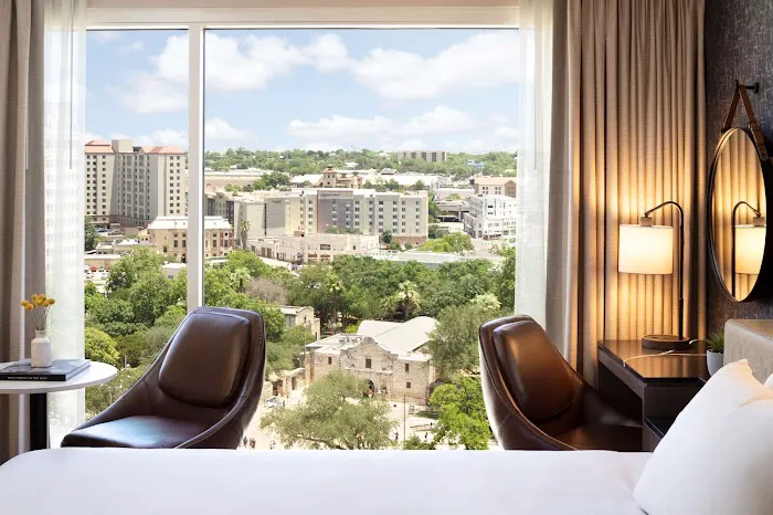 Hyatt Regency San Antonio Riverwalk 5