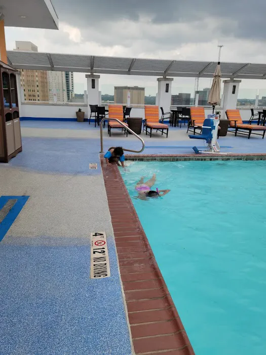 Hilton Garden Inn San Antonio Downtown Riverwalk 5