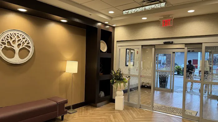 Hampton Inn & Suites San Antonio-Downtown/Market Square 5