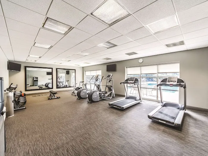 La Quinta Inn & Suites by Wyndham San Antonio Downtown 5