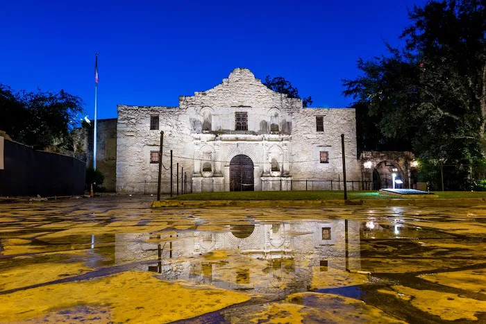 The Emily Morgan San Antonio - a DoubleTree by Hilton Hotel 5