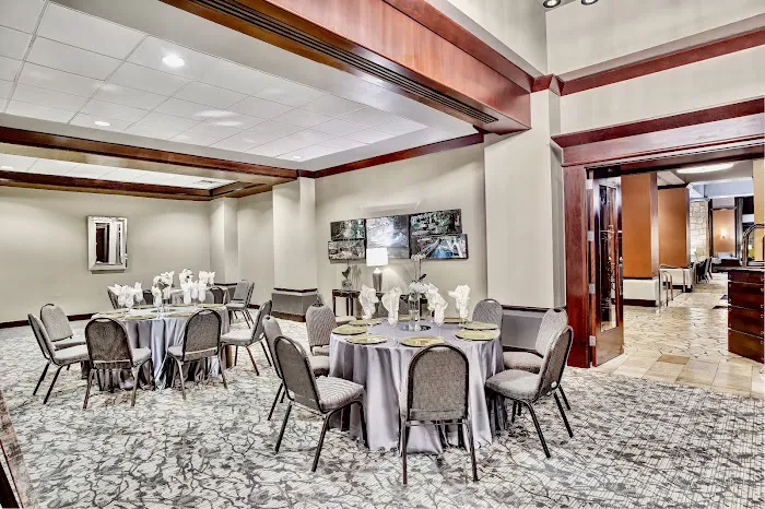 The Emily Morgan San Antonio - a DoubleTree by Hilton Hotel 5