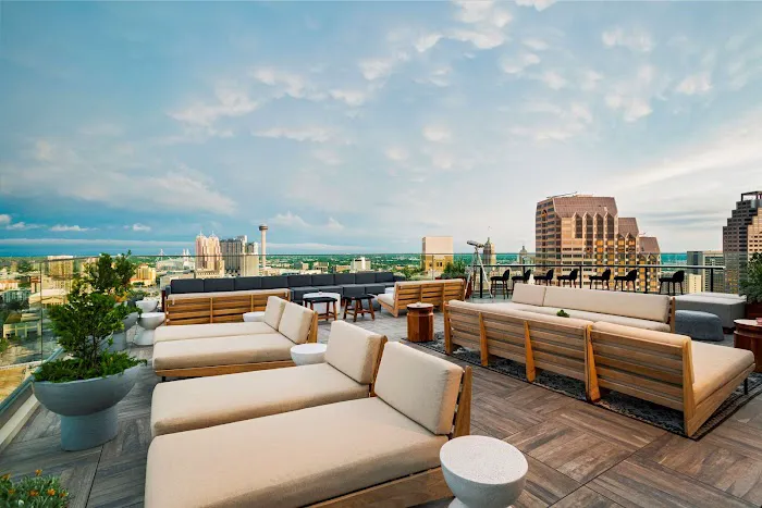 Thompson San Antonio – Riverwalk, by Hyatt 5