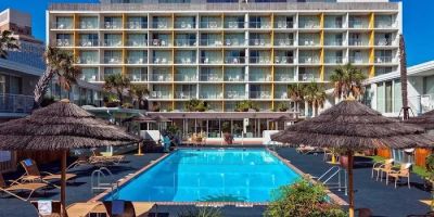 El Tropicano Riverwalk Hotel