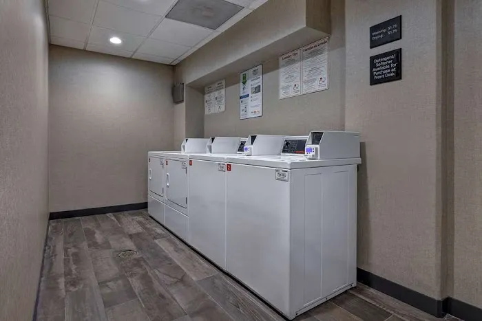 Hampton Inn San Antonio-Downtown (River Walk) 5