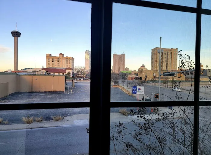 City View Inn & Suites 5