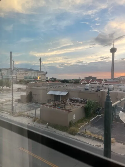 City View Inn & Suites 5
