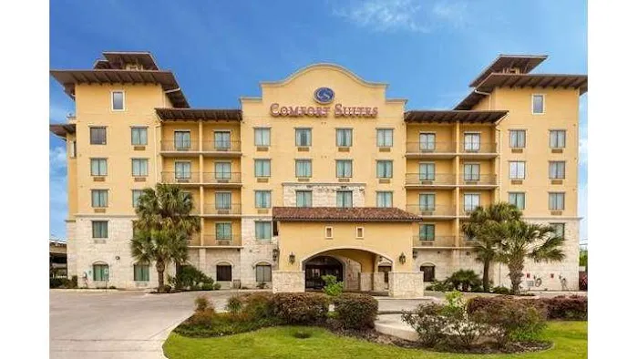 Comfort Suites Alamo/River walk 5