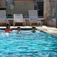 Super 8 by Wyndham San Antonio Pearl District / Downtown ico